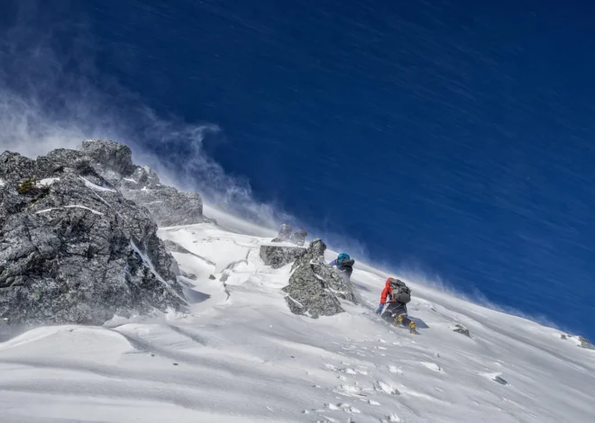 Mistrzowie outdooru: turystyka, zdrowie i sport z niezastąpionym multitooluem